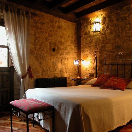 El Mirador De Almanzor Pension Calatañazor Buitenkant foto